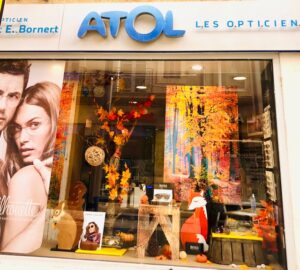 Vitrines optique Atol Aix en Provence