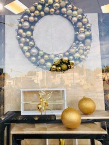 vitrine-de-noel-pharmacie-les-pennes-mirabeau-13