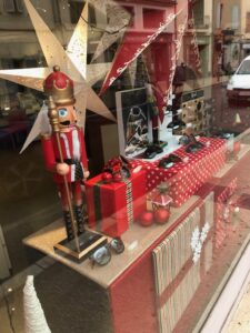 Vitrine de Noël opticien d'Eguilles (13)