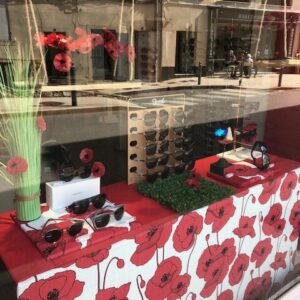 Gros plan sur la vitrine principale