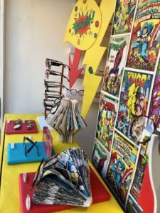 Installation des bulles et éclairs géants en vitrine