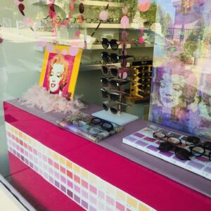 Marilyne, les plumes et les pampilles !Eguilles (13)