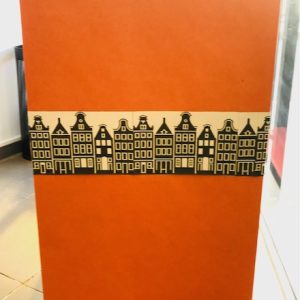 Mise en scène sur le thème du voyage à Amsterdam